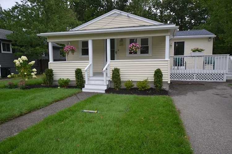 47 Line Road Reading, MA 01867