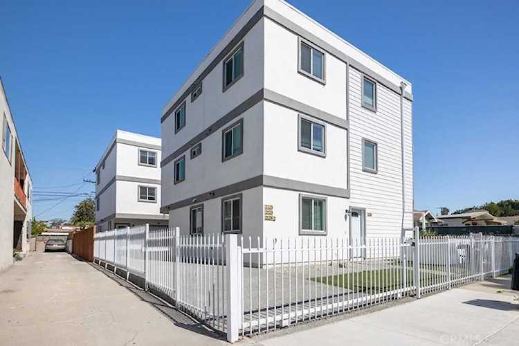 2125 Westview St Los Angeles, CA 90016