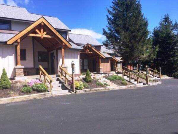 15 Treetop Snowshoe, WV 26209