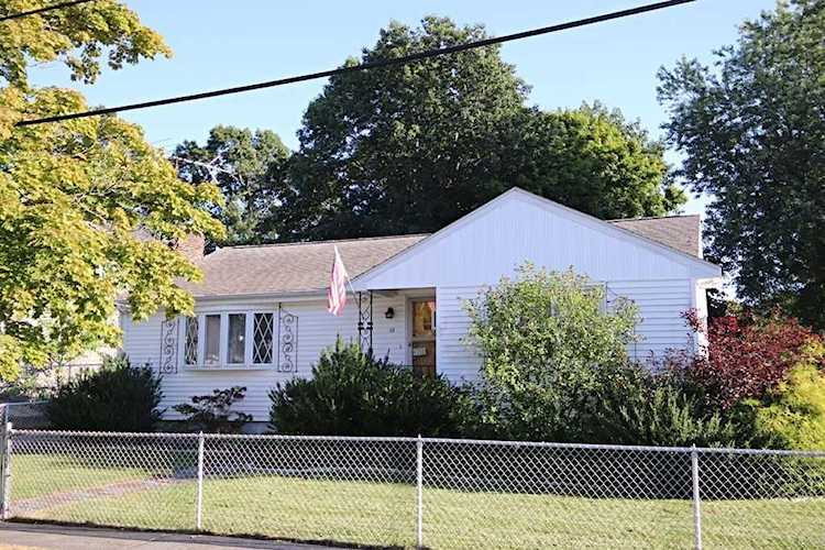 12 Fiske Road Saugus, MA 01906