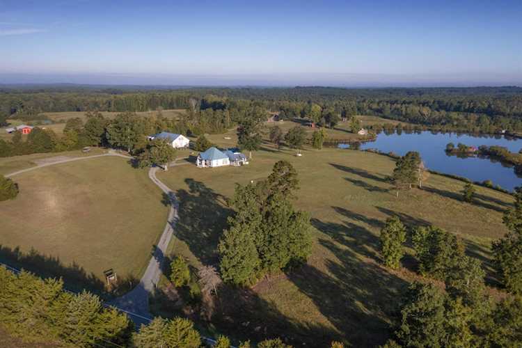 2326 & 2340 Jessie Bridges Road Siler City, NC 27344