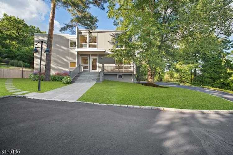 250 Upper Mountain Ave Montclair Twp., NJ 07043