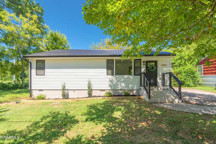2407 Upland Ave Knoxville, TN 37917