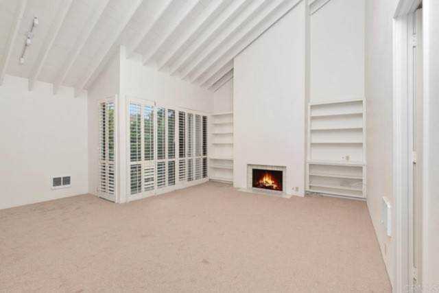 303 Coast Blvd #17 La Jolla, CA 92037