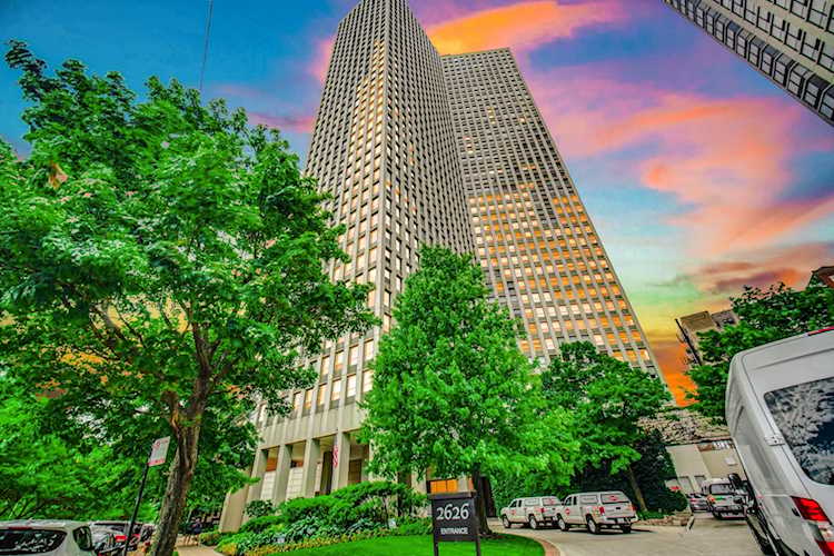 2626 N Lakeview Ave #4201 Chicago, IL 60614