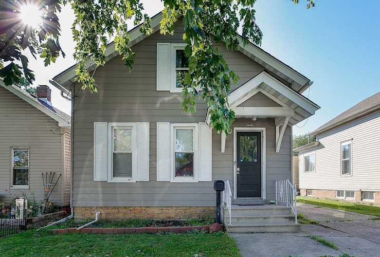 640 Jefferson St Aurora, IL 60505