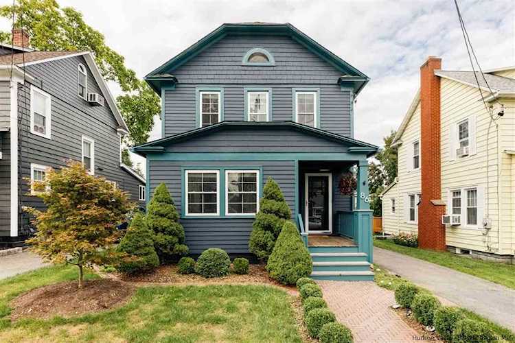86 Roosevelt Kingston, NY 12401