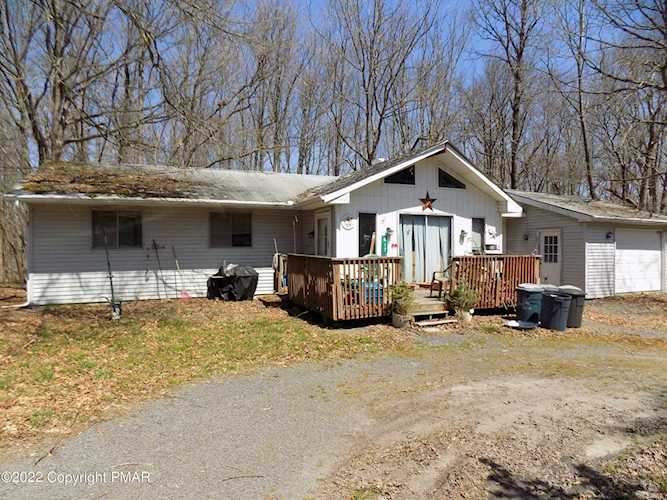 417 Mountain Rd Albrightsville, PA 18210