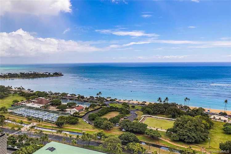1108 Auahi Street #2602 Honolulu, HI 96814