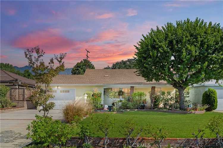 331 E Colorado Blvd Arcadia, CA 91006