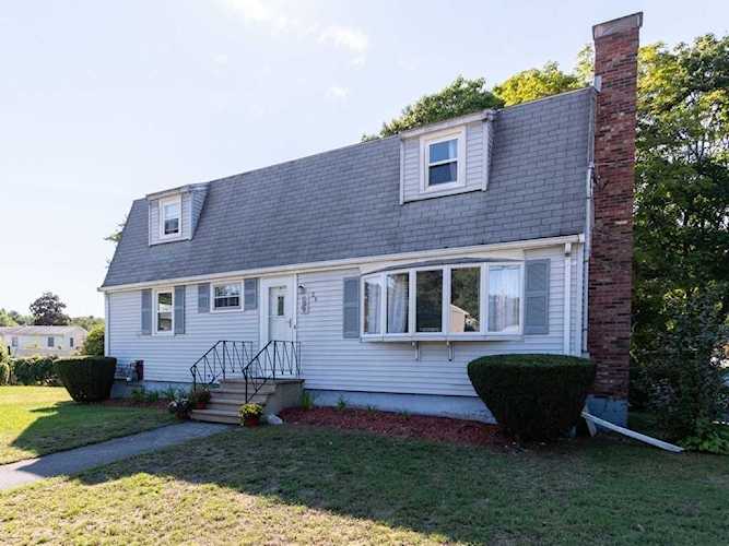 26 Kazimer Dr Billerica, MA 01821
