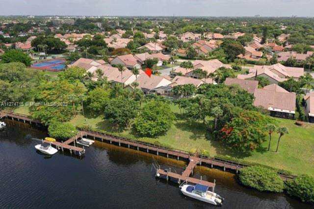 23348 Water Cir Boca Raton, FL 33486