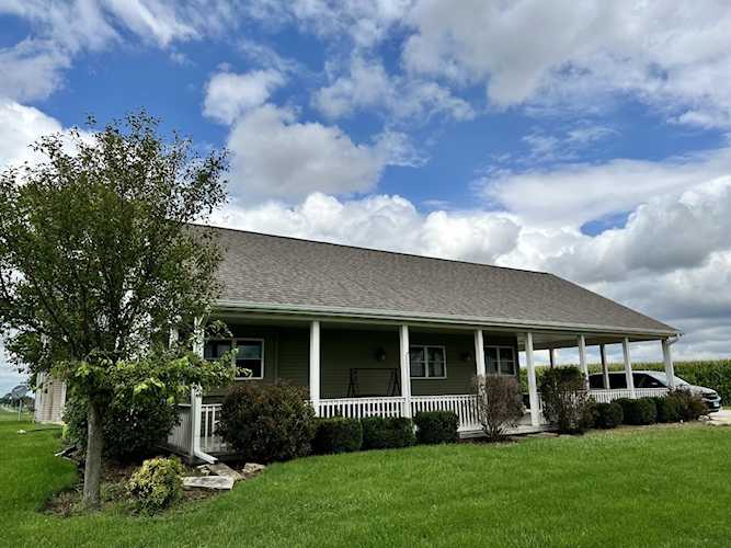 979 N 24th Rd Oglesby, IL 61348