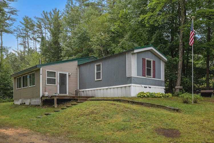 61 Gile Pond Rd Franklin, NH 03235