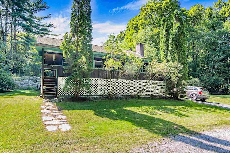 49 Forest Rd Milton, VT 05468