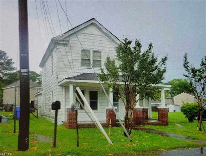 120 Alice St Chesapeake, VA 23323 home for sale, MLS#10457667 - Crescas Real Estate Photo 1