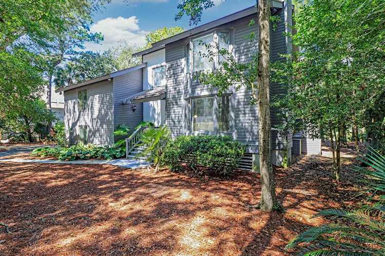 Home For Sale in Wild Dunes Isle Of Palms Charleston. 21 Fairway Oaks Lane.| Matt O’Neill Real Estate Photo 1