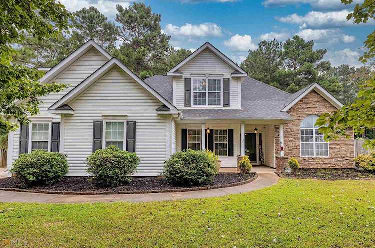 145 Candlewood DriveNewnanGA30265 | Fayette And Coweta Homes Photo 1