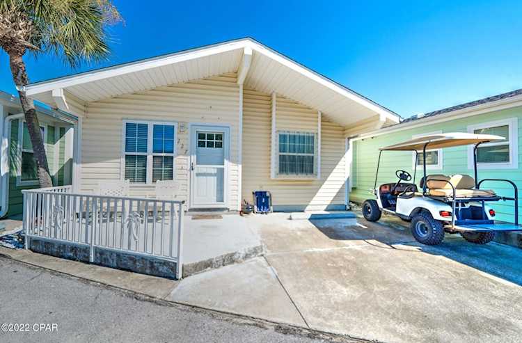 227 Squid Ln Panama City Beach, FL 32408