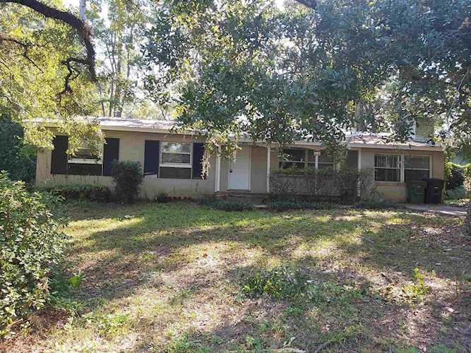 403 Fairbanks Dr Tallahassee, FL 32304 in Fairbanks Court Revised Photo 1