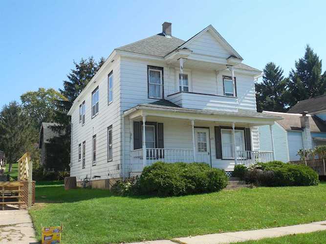 606 Main St Wilton, WI 54670-6000