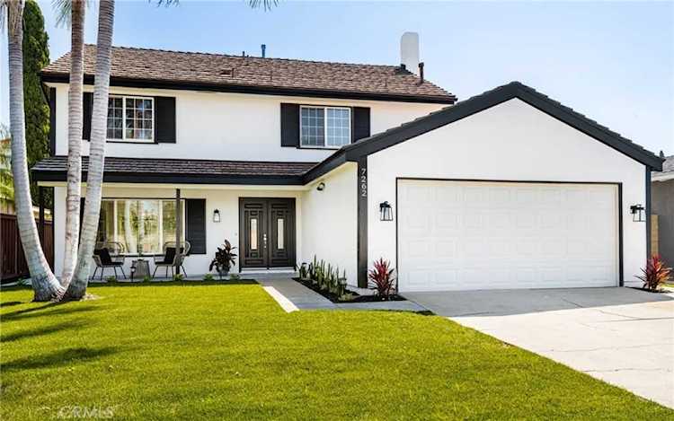 7262 Monterey La Palma, CA 90623
