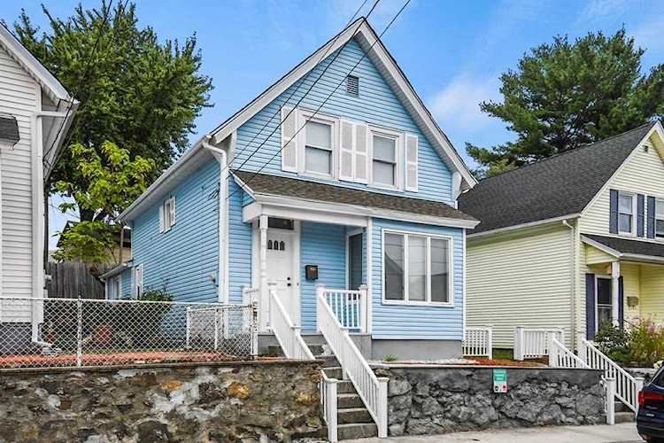 23 Arthur Street Lowell, MA 01851