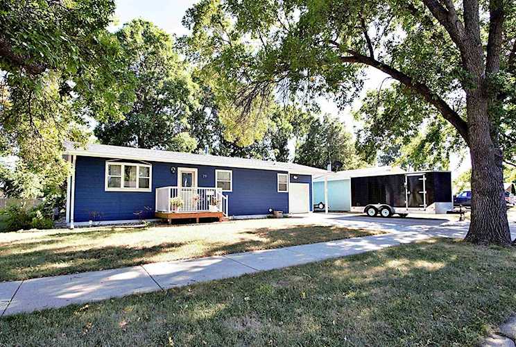 19 SW 22nd St Minot, ND 58701