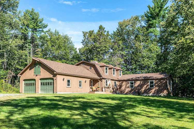 1245 Black Mountain Rd Dummerston, VT 05301