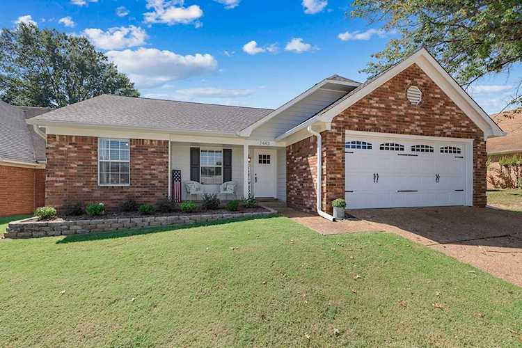 7443 Overcreek Ln Bartlett, TN 38133