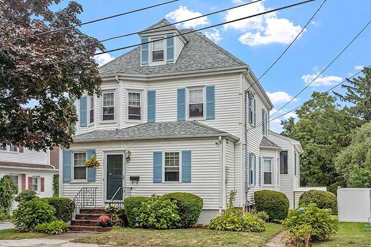 19 Fay Avenue Peabody, MA 01960