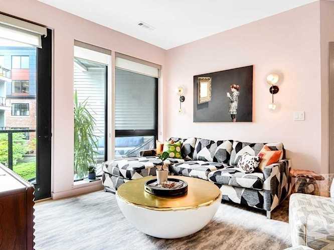 45 W 3rd St #308 Boston, MA 02127