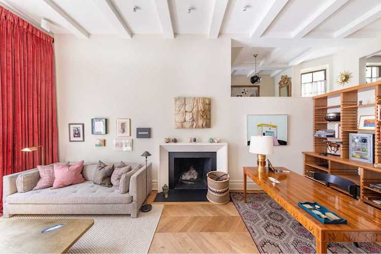 71 E 77th St #6A New York, NY 10075