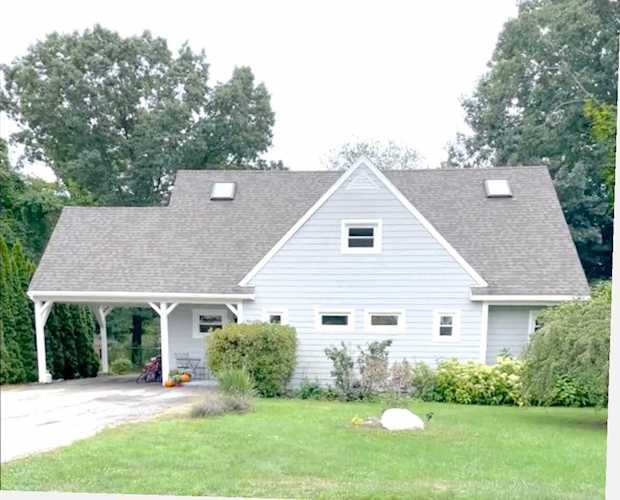6 Homestead Ln Dover, NH 03820