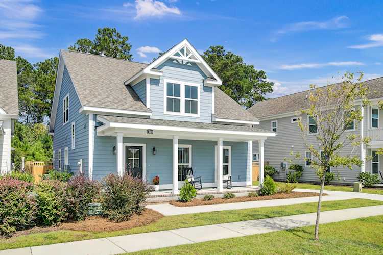 1718 Sparkleberry Ln Johns Island, SC 29455