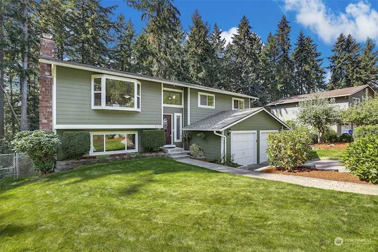 9231 117th Ave SE Newcastle, WA 98056