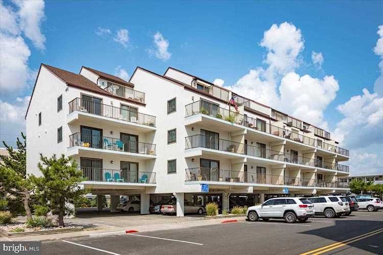 11 123rd St #303 Ocean City MD is a condo for sale | BEACHLIFE | Ocean Rise Photo 1