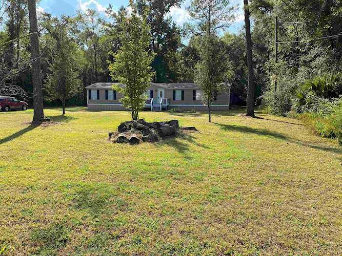 140 Jean Dr Crawfordville, FL 32327