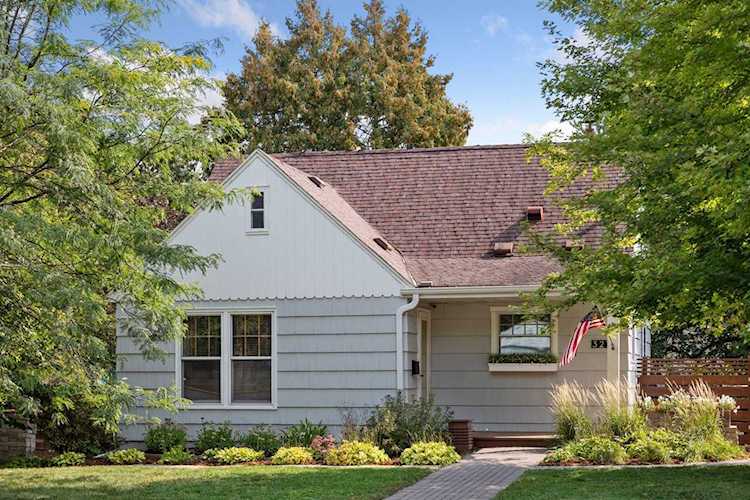 3272 Drew Avenue N Robbinsdale, MN 55422