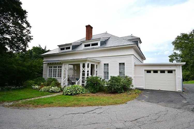 20 Lakewood Terrace Gardner, MA 01440