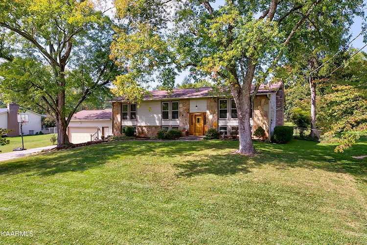 713 E Meadecrest DrKnoxvilleKnoxTNCrestwood Hills Unit4 Ext Photo 1