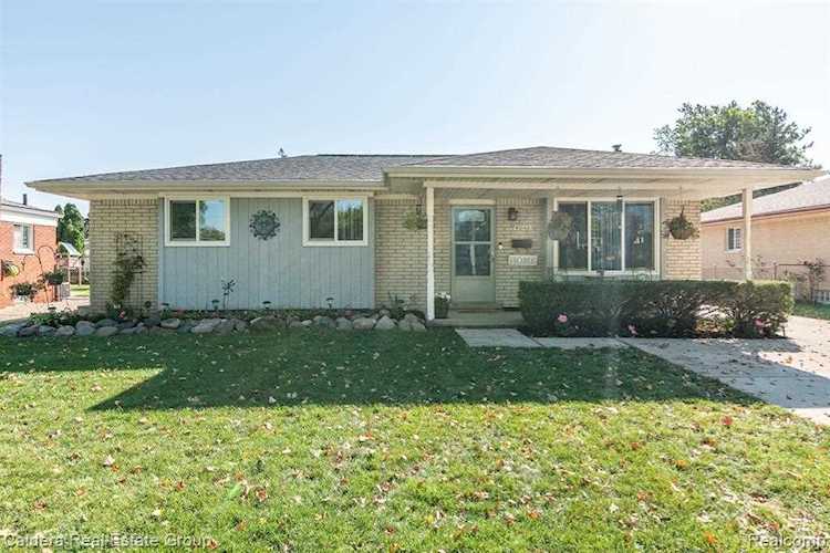 40148 Radcliff, Sterling Heights, MI 48313 in Regency Square|Macomb MLS# 60142397 Photo 1