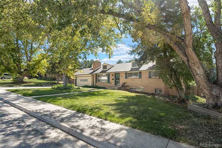 242 W Fremont Ave Littleton, CO 80120