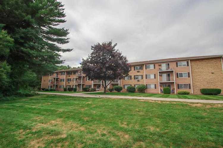 379 Huse Rd #31 Manchester, NH 03103