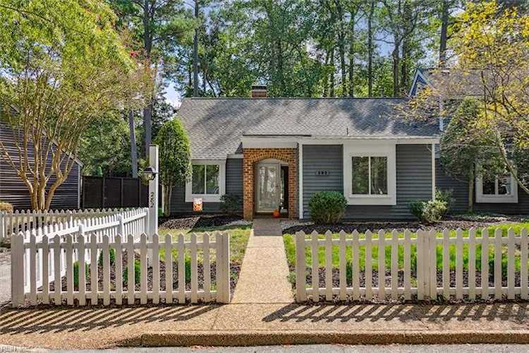 282 Littletown Quarter Williamsburg, VA 23185