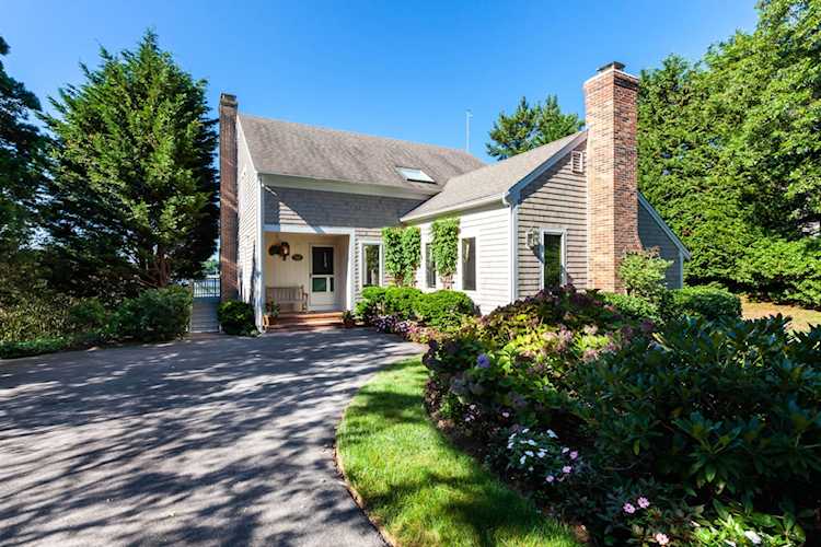 34 Sea Cove Road Chatham, MA 02633