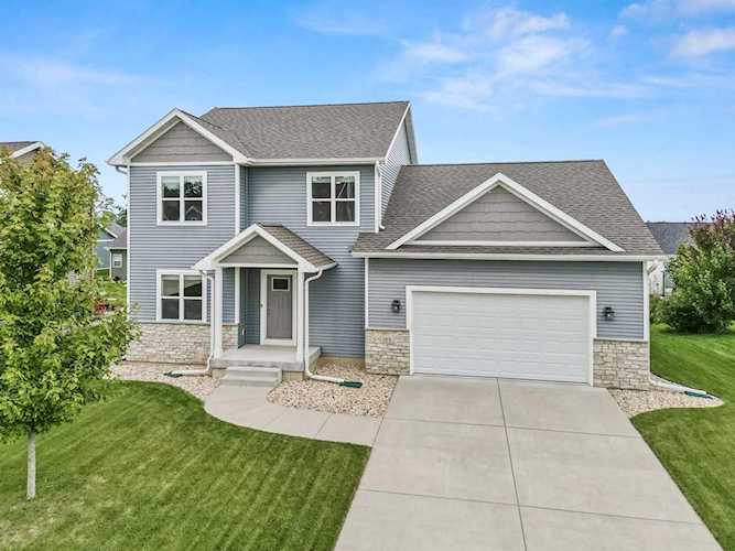 153 Luebke Ln Oregon, WI 53575