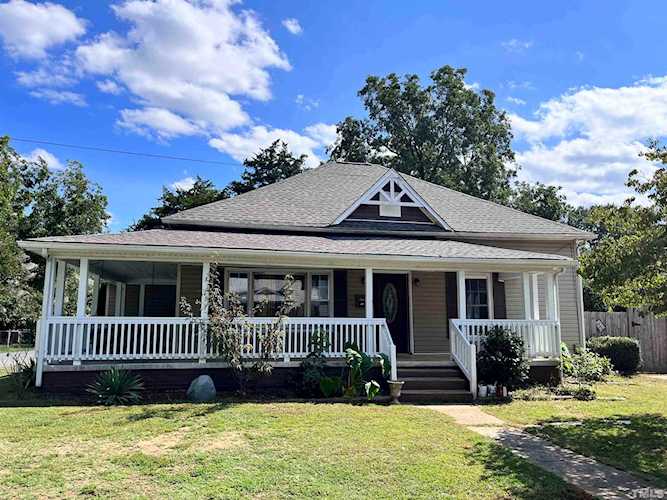501 W Fifth Street Siler City, NC 27344