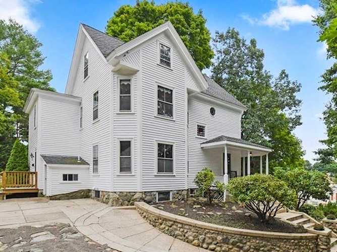22 Clinton Street Woburn, MA 01801