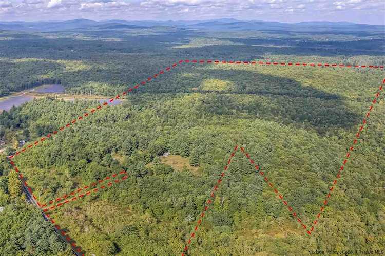 96 Tamarack Rd Wawarsing, NY 12435